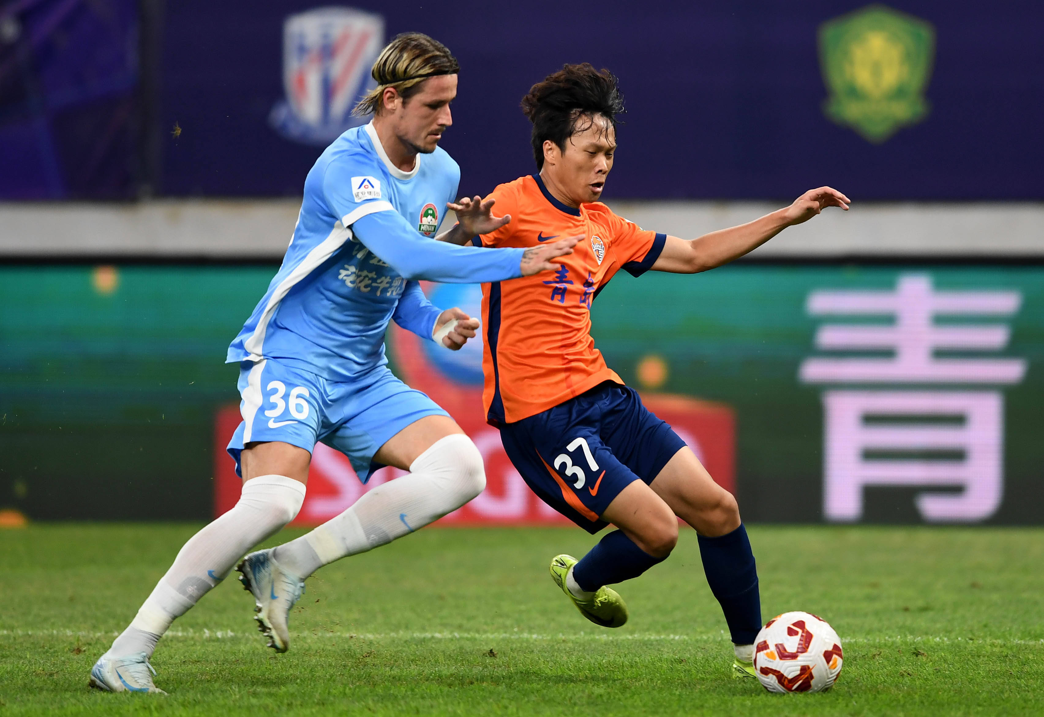 韩国杯：光州FC冲击首冠，全北现代分崩离析（韩国杯：光州FC剑指队史首冠，全北现代土崩瓦解）