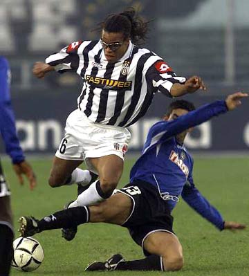 恭喜杜锋！广东队迎来近10年内最强外援阵容，萨林杰可能被弃用？（杜锋迎大利好：广东队近十年最强外援齐聚，萨林杰或遭弃用？）