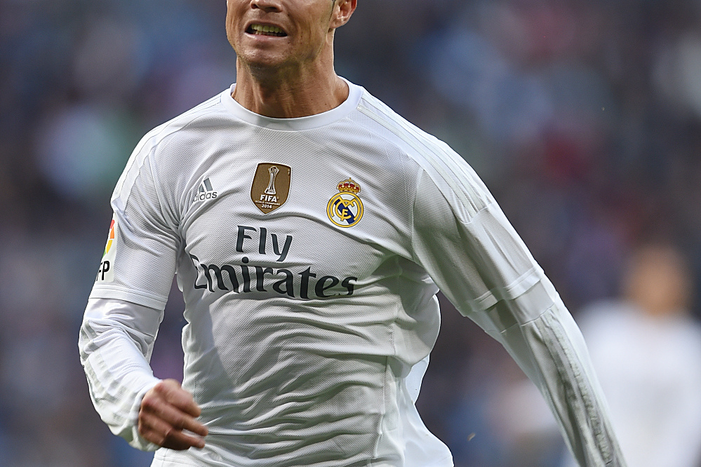 新鹏城队将于11月14日举办球迷开放日活动，今天14点开启报名（新鹏城队11月14日球迷开放日，报名今日14点开启）