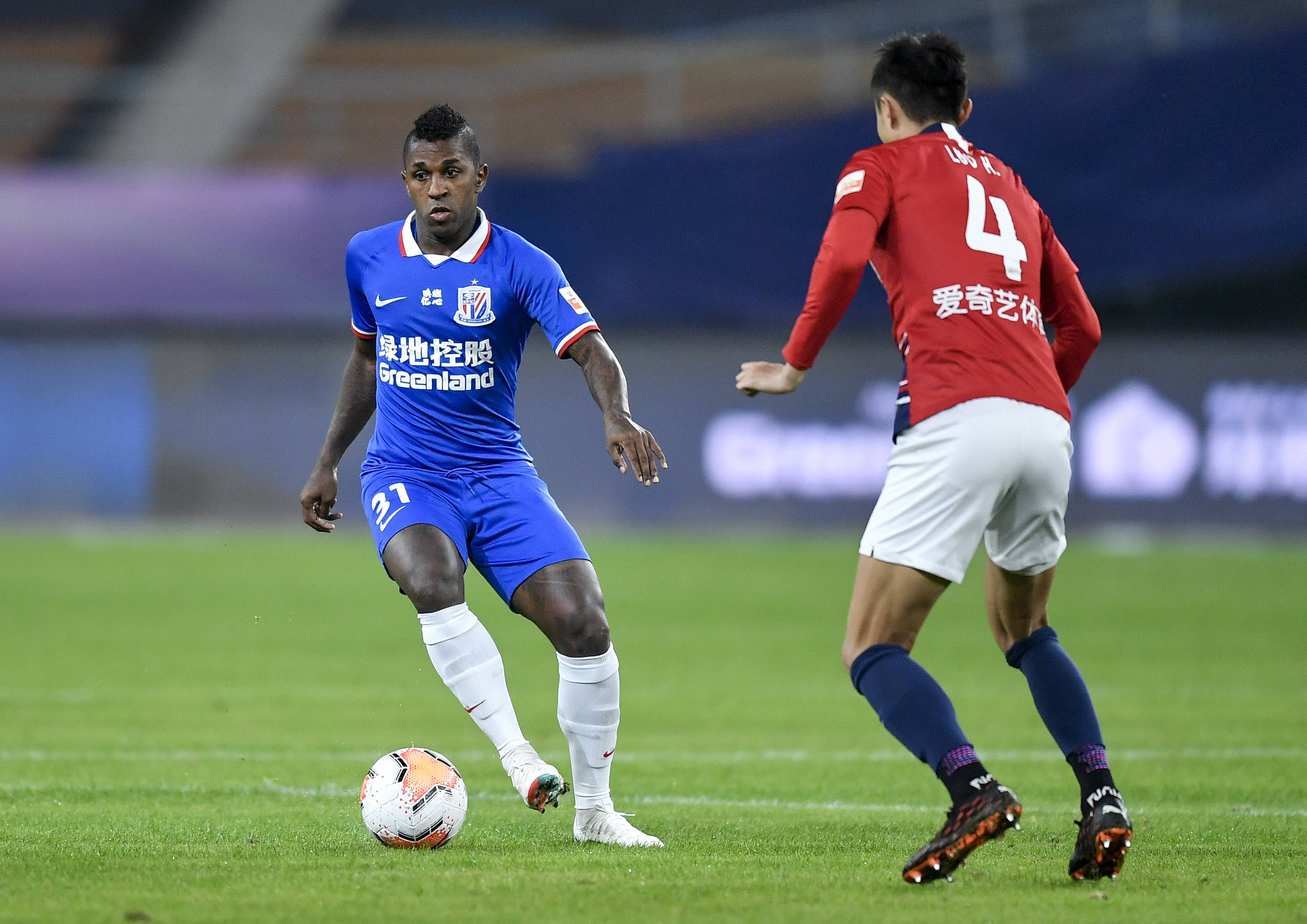 乌姆蒂蒂：德尚是顶级教练标杆；博格巴心理强大能重返巅峰（乌姆蒂蒂：德尚是名帅典范，博格巴心态强大有望重返巅峰）