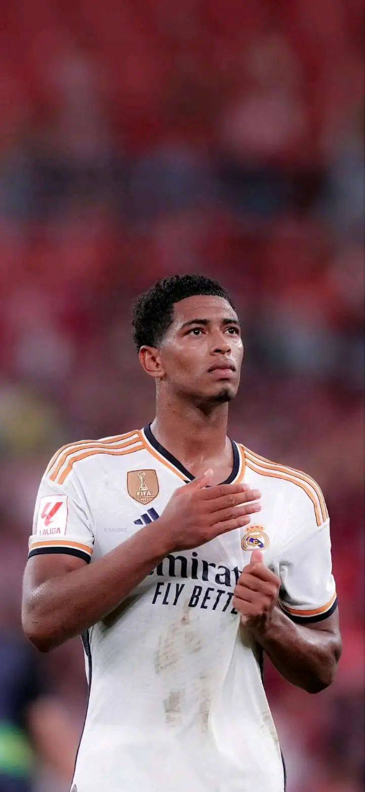 陈国豪坦言回归广东压力大，呼吁球迷包容（陈国豪直言重返广东压力不小，盼球迷多些包容）