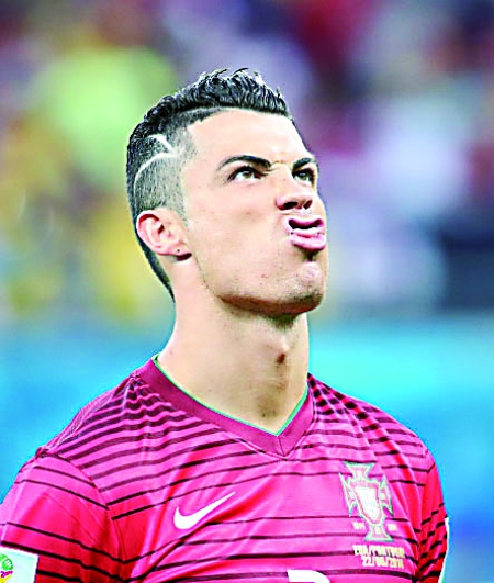 罗马诺：赖扬激活山东队旧将格德斯的续约选项，新合同至27年（罗马诺：赖扬已激活格德斯续约条款，山东队旧将新约至2027年）