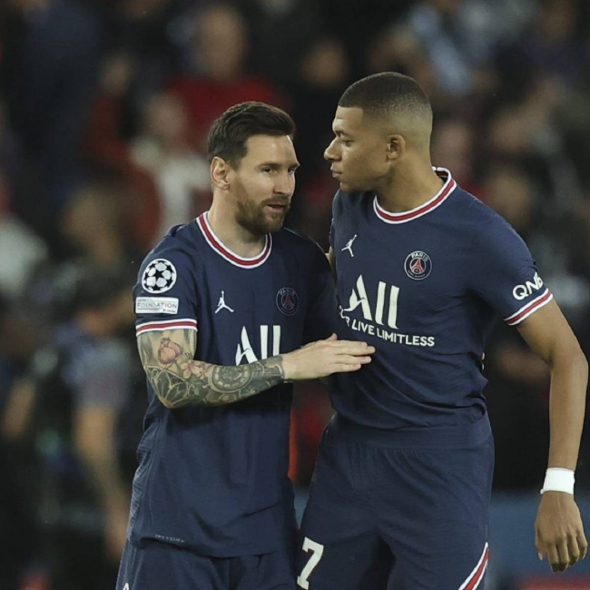 U22国足vs乌兹首发：蒯纪闻、杨皓宇先发，拜合拉木替补（U22国足对阵乌兹别克斯坦首发出炉：蒯纪闻、杨皓宇先发，拜合拉木暂列替补）