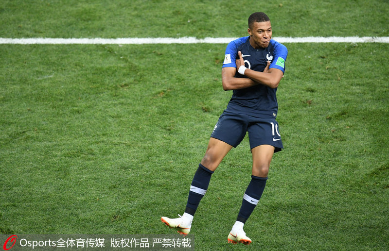 痛彻心扉！索博社媒发文：我们欠你们、也欠自己一座世界杯（刺痛人心！索博社媒发声：欠球迷、也欠自己一座世界杯）