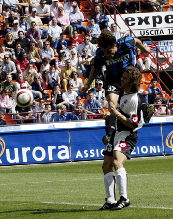 杰威：奖金真的很诱人，而且去拉斯维加斯能带来季后赛的感觉（杰威：奖金诱惑难挡，拉斯维加斯之行仿佛季后赛）