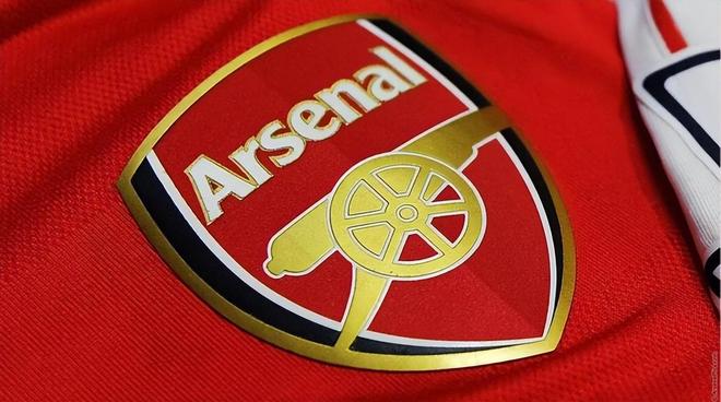 皇马客战毕尔巴鄂竞技！阿隆索遭遇执教生涯最大考验，圣马梅斯恐成白衣军团噩梦（皇马做客圣马梅斯！阿隆索迎执教生涯最严峻大考，毕巴魔鬼主场或成白衣军团梦魇）